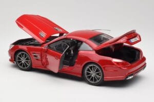 Mercedes AMG SL 63 R231 Vermelho Maisto 1:18 36199 Metal - imagem 5 de 8