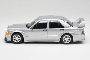 Mercedes 190E W201 2.5-16 EVO 2 Astral Prata Metallic Minichamps 1:18 155036101 Metal - imagem 3 de 6