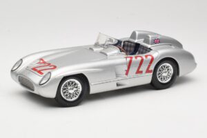 Mercedes 300 SLR W196S #722 S. Moss / D. Jenkinson Mille Miglia Winner 1955 Maisto 1:18 536887 Metal