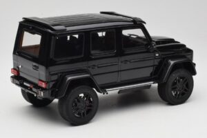 Mercedes Brabus G 500 4x4 Squared Preto GT Spirit 1:18 GT143 Resina - imagem 2 de 6