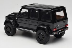 Mercedes Brabus G 500 4x4 Squared Preto GT Spirit 1:18 GT143 Resina - imagem 5 de 6