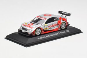 Mercedes C-Class C203 #1 Vodafone AMG B. Schneider DTM 2004 Minichamps 1:43 B66962207 Metal - imagem 2 de 4