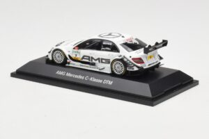 Mercedes C-Class C204 DTM #7 P. di Resta DTM 2010 Minichamps 1:43 B66961413 Metal - imagem 3 de 4