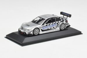 Mercedes C-Class W204 DTM Minichamps Toy Fair Nuremberg 2008 Minichamps 1:43 403083793 Metal - imagem 2 de 4