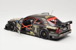 Mercedes C-Class W202 #3 J. van Ommen AMG Mercedes Team DTM 1995 UT Models 1:18 180953303 Metal - imagem 5 de 8