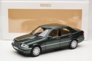 Mercedes C-Class W202 Malachite Green Norev 1:18 183372 Metal - imagem 8 de 8