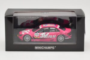 Mercedes C-Class W204 #8 J. Stoddart DTM 2009 Minichamps 1:43 400093808 Metal - imagem 4 de 4