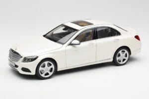 Mercedes C-Class W205 Diamond Branco Metálico Norev 1:18 B66960256 Metal
