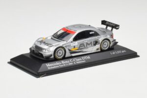 Mercedes C-Class W203 #8 Team AMG DTM Test Car 2004 Minichamps 1:43 400043498 Metal - imagem 2 de 4