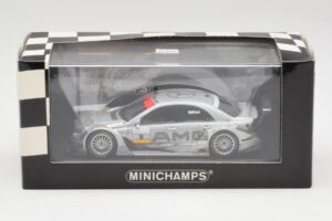 Mercedes C-Class W203 #8 Team AMG DTM Test Car 2004 Minichamps 1:43 400043498 Metal - imagem 4 de 4