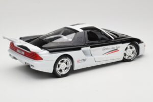 Mercedes C112 Sport Branco & Preto Guiloy 1:18 68521 Metal - imagem 3 de 8