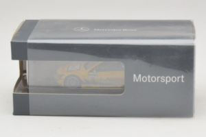 Mercedes C204 #17 D. Coulthard AMG Mercedes Mucke Motorsport DTM 2010 Minichamps 1:43 B66960138 Metal - imagem 5 de 5