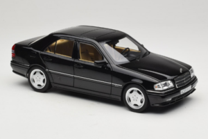 Mercedes C36 AMG W202 Obsidian Black Metallic Norev 1:18 183381 Metal - imagem 6 de 8