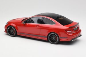 Mercedes AMG C63 W204 Edition 507 Vermelho GT Spirit 1:18 GT920 Resina - imagem 4 de 5