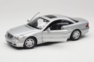 Mercedes CL 500 C215 Prata AUTOart 1:18 B66962152 Metal - imagem 2 de 8