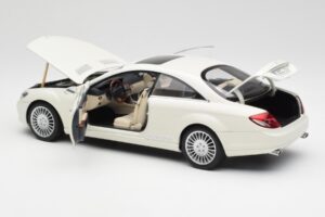 Mercedes CL500 C216 Calcit Branco AUTOart 1:18 B66962341 Metal - imagem 5 de 8