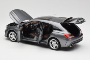 Mercedes CLA C117 Mountain Cinzento Norev 1:18 B66960351 Metal - imagem 5 de 8