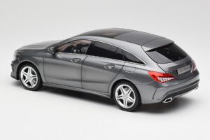 Mercedes CLA C117 Mountain Cinzento Norev 1:18 B66960351 Metal - imagem 7 de 8