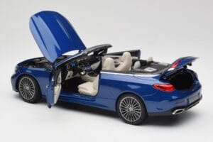 Mercedes CLE Cabriolet A236 Azul Norev 1:18 B66960653 Metal - imagem 6 de 9