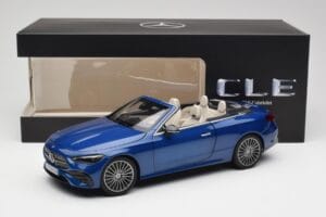 Mercedes CLE Cabriolet A236 Azul Norev 1:18 B66960653 Metal - imagem 9 de 9