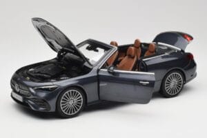 Mercedes CLE Cabriolet A236 Cinzento Escuro Norev 1:18 B66960654 Metal - imagem 2 de 9