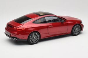 Mercedes CLE Coupé C236 Vermelho Norev 1:18 B66960596 Metal - imagem 3 de 8