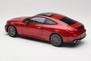 Mercedes CLE Coupé C236 Vermelho Norev 1:18 B66960596 Metal - imagem 7 de 8
