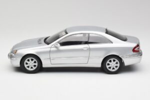 Mercedes CLK 500 C209 Prata Kyosho 1:18 B66962144 Metal - imagem 4 de 8