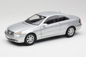 Mercedes CLK 500 C209 Prata Kyosho 1:18 B66962144 Metal