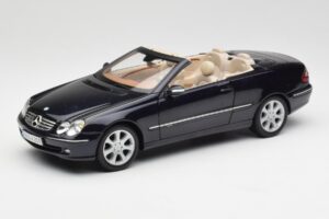 Mercedes CLK 500 W209 Cabriolet Azul Escuro Metálico Kyosho 1:18 B66962174 Metal