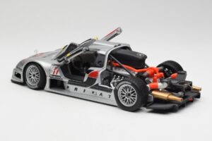 Mercedes CLK GTR #11 Warsteiner AMG FIA GT 1997 Maisto 1:18 B66005232 Metal - imagem 5 de 8