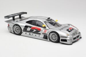 Mercedes CLK GTR #11 Warsteiner AMG FIA GT 1997 Maisto 1:18 B66005232 Metal - imagem 6 de 8