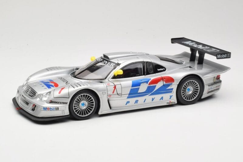 Mercedes CLK LM GT1 #1 AMG Mercedes K. Ludwig / R. Zonta FIA GT Championship 1998 Maisto 1:18 56053 Metal