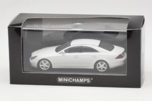 Mercedes CLS-Class C219 Linea Branco Minichamps 1:43 436034300 Metal - imagem 4 de 4