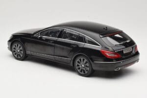Mercedes CLS Shooting Brake X218 Obsidian Black Norev 1:18 B66960115 Metal - imagem 7 de 8