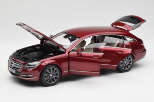 Mercedes CLS Shooting Brake X218 Thulite Vermelho Norev 1:18 B66960116 Metal - imagem 2 de 8