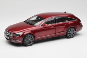 Mercedes CLS Shooting Brake X218 Thulite Vermelho Norev 1:18 B66960116 Metal