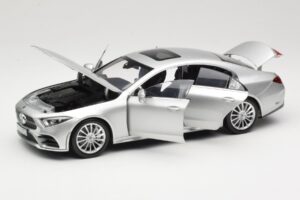 Mercedes CLS C257 Prata Norev 1:18 183489 Metal - imagem 2 de 8
