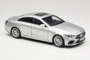 Mercedes CLS C257 Prata Norev 1:18 183489 Metal - imagem 6 de 8
