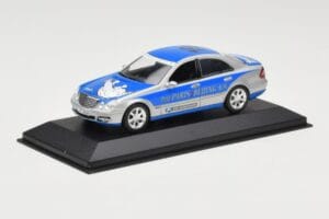 Mercedes E-Class W211 #19 Team Michelin Paris-Beijing 2006 Replacement Box Minichamps 1:43 B66962269-R Metal - imagem 2 de 4