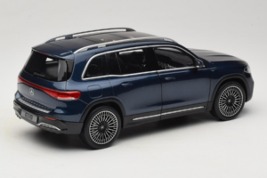 Mercedes EQB Azul NZG 1:18 B66961280 Metal - imagem 3 de 8