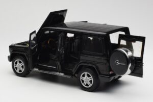 Mercedes G 500 W463 Preto Dealer Edition AUTOart 1:18 B66962143 Metal - imagem 5 de 8
