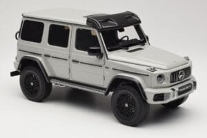 Mercedes G 63 AMG 4x4 Squared Arabian Grey Almost Real 1:18 820829 Metal - imagem 6 de 8