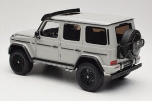 Mercedes G 63 AMG 4x4 Squared Arabian Grey Almost Real 1:18 820829 Metal - imagem 7 de 8