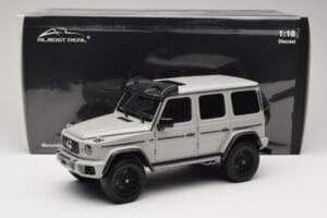 Mercedes G 63 AMG 4x4 Squared Arabian Grey Almost Real 1:18 820829 Metal - imagem 8 de 8