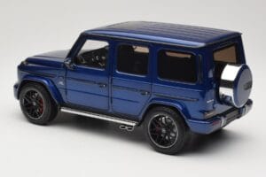 Mercedes G 63 AMG W463 Blue Metallic Minichamps 1:18 110037061 Metal - imagem 7 de 8
