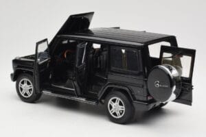 Mercedes G-Class G 500 W463 Smaragd Black Metallic AUTOart 1:18 76101 Metal - imagem 5 de 8