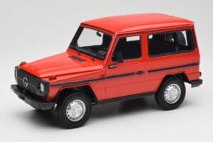 Mercedes G-Class W460 SWB Vermelho Minichamps 1:18 155038002 Metal