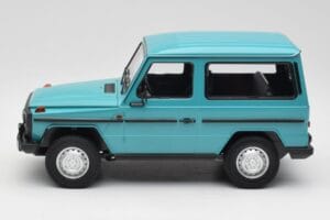Mercedes G-Class W460 SWB Turquesa Minichamps 1:18 155038001 Metal - imagem 3 de 6