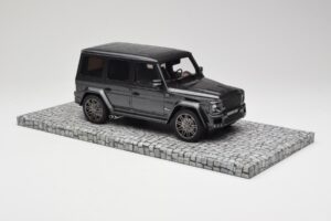 Mercedes G-Class W463 Brabus V12 800 Widestar Cinzento Minichamps 1:18 107032300 Metal - imagem 4 de 6